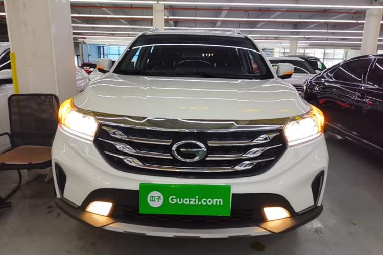 Used GAC Trumpchi GS4 2018 200T G-DCT Two-Wheel Drive Elite Edition Front