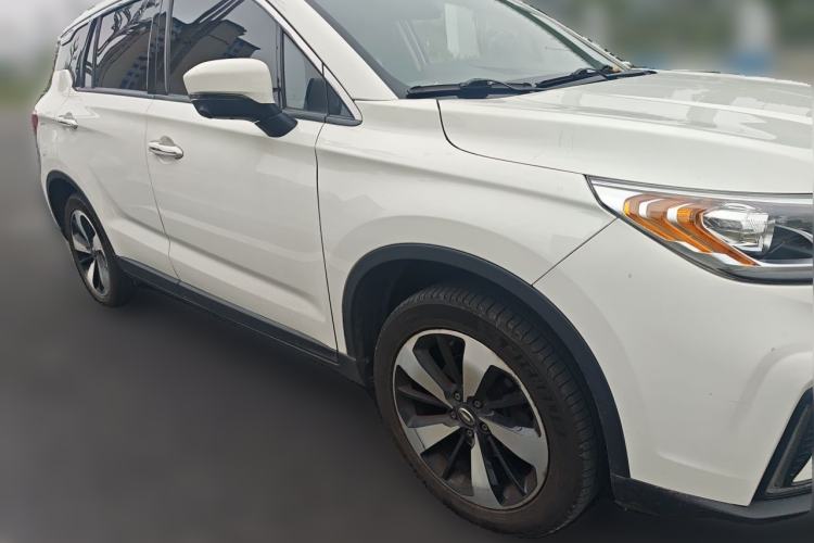 Used GAC Trumpchi GS4 2018 235T Automatic Two-Wheel Drive Luxury Smart Connectivity Version Front Right 45 Deg