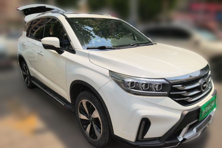 Used GAC Trumpchi GS4 2018 235T Automatic Two-Wheel Drive Luxury Smart Connectivity Millionth Anniversary Edition Front Right 45 Deg