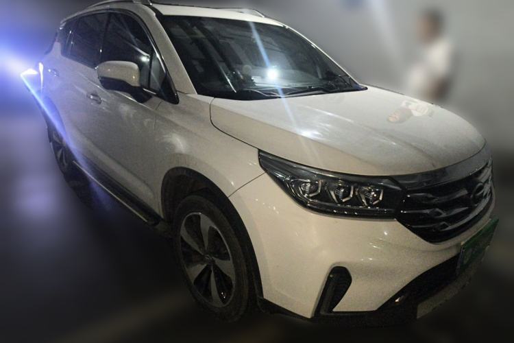 Used GAC Trumpchi GS4 2018 235T Automatic Two-Wheel Drive Luxury Smart Connectivity Millionth Anniversary Edition Front Right 45 Deg