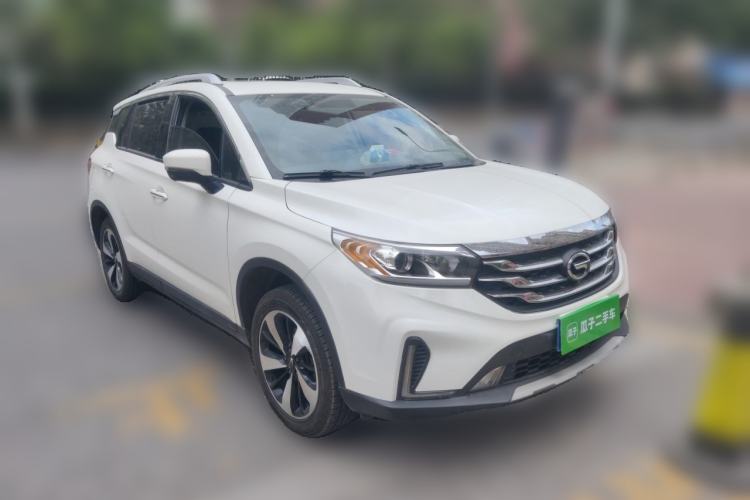 Used GAC Trumpchi GS4 2018 235T Automatic Two-Wheel Drive Luxury Smart Connectivity Version Front Right 45 Deg
