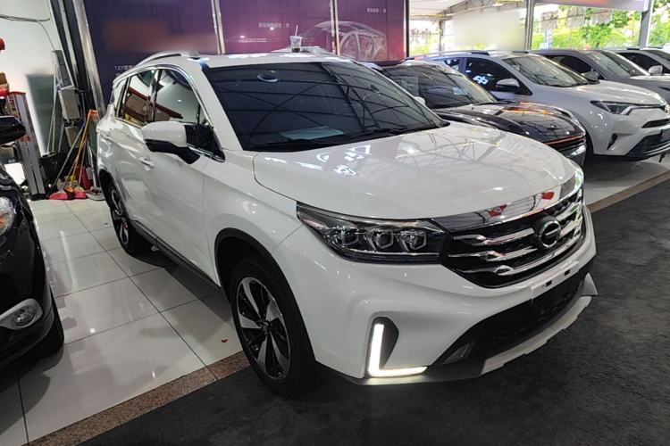 Used GAC Trumpchi GS4 2018 235T Automatic Two-Wheel Drive Luxury Smart Connectivity Millionth Anniversary Edition Front Right 45 Deg