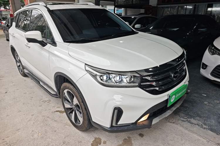Used GAC Trumpchi GS4 2018 235T Automatic Two-Wheel Drive Luxury Smart Connectivity Millionth Anniversary Edition Front Right 45 Deg