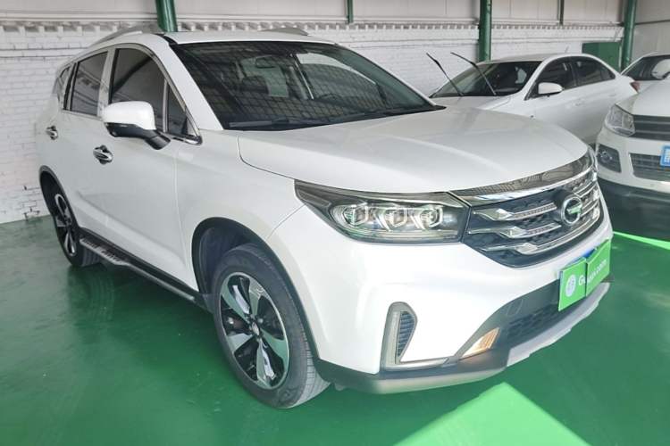 Used GAC Trumpchi GS4 2018 235T Automatic Two-Wheel Drive Luxury Smart Connectivity Millionth Anniversary Edition Front Right 45 Deg