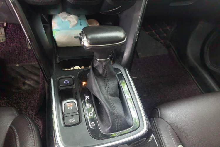 Used GAC Trumpchi GS4 2018 235T Automatic Two-Wheel Drive Luxury Smart Connectivity Millionth Anniversary Edition Gear Lever