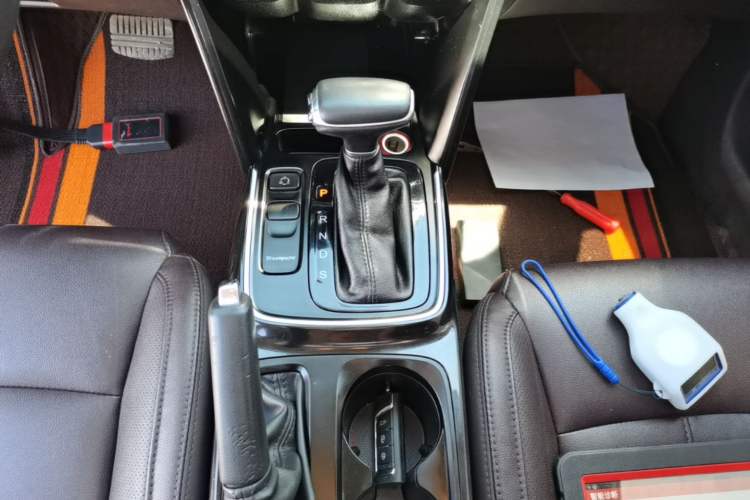 Used GAC Trumpchi GS4 2018 200T G-DCT Two-Wheel Drive Elite Edition Gear Lever