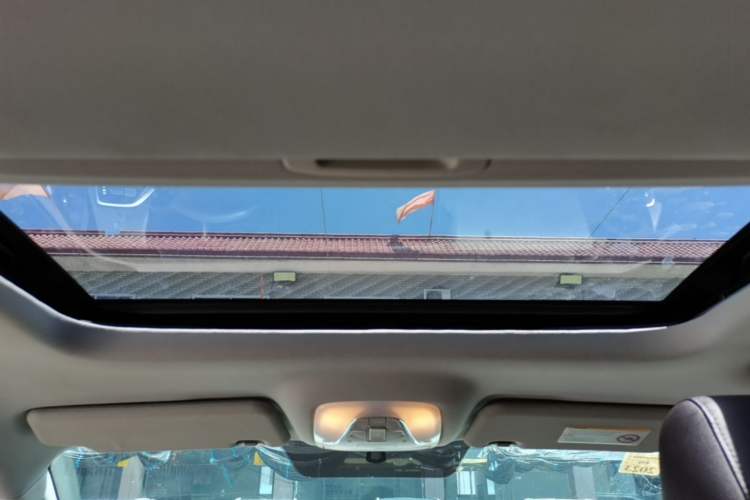 Used GAC Trumpchi GS4 2018 200T G-DCT Two-Wheel Drive Elite Edition Headliner