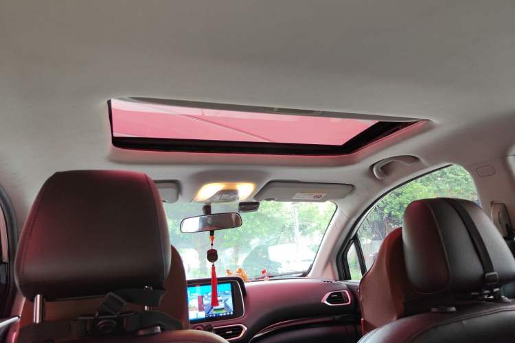 Used GAC Trumpchi GS4 2018 235T Manual Two-Wheel Drive Elite Edition Headliner