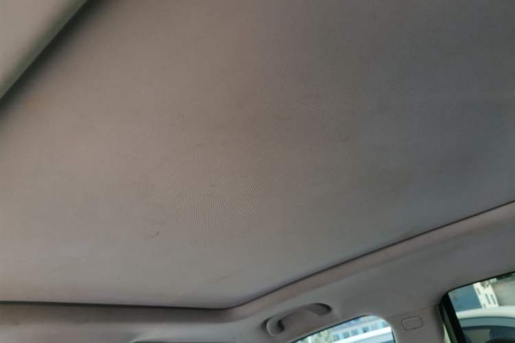 Used GAC Trumpchi GS4 2018 235T Automatic Two-Wheel Drive Elite Millionth Anniversary Edition Headliner