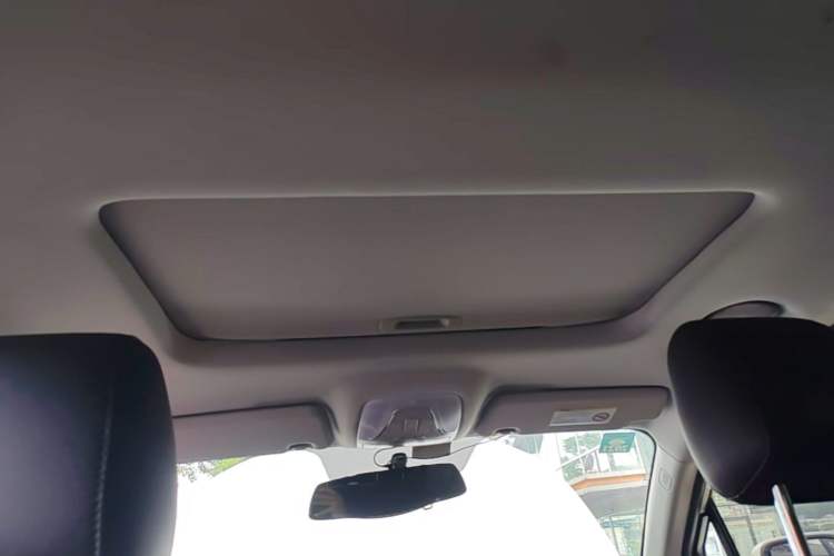 Used GAC Trumpchi GS4 2018 235T Automatic Two-Wheel Drive Luxury Smart Connectivity Version Headliner