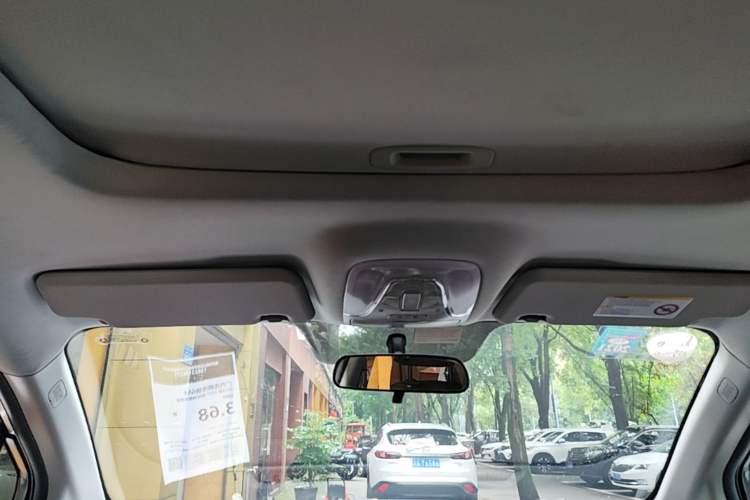 Used GAC Trumpchi GS4 2018 235T Automatic Two-Wheel Drive Luxury Smart Connectivity Version Headliner