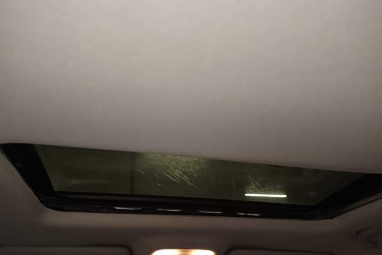 Used GAC Trumpchi GS4 2018 200T Manual Two-Wheel Drive Elite Edition Headliner