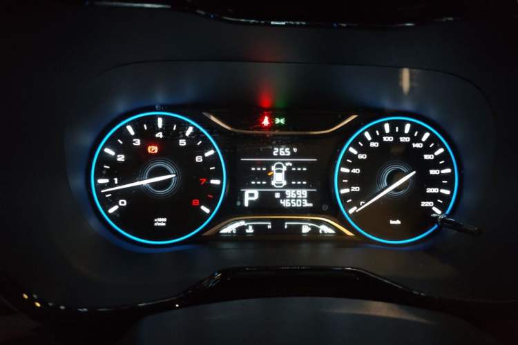 Used GAC Trumpchi GS4 2018 235T Automatic Two-Wheel-Drive Supreme Edition Instrument Cluster