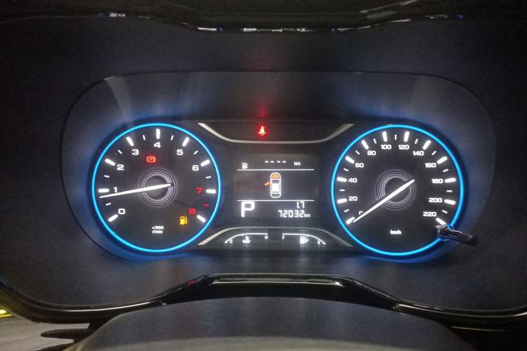 Used GAC Trumpchi GS4 2018 235T Automatic Two-Wheel Drive Elite Millionth Anniversary Edition Instrument Cluster