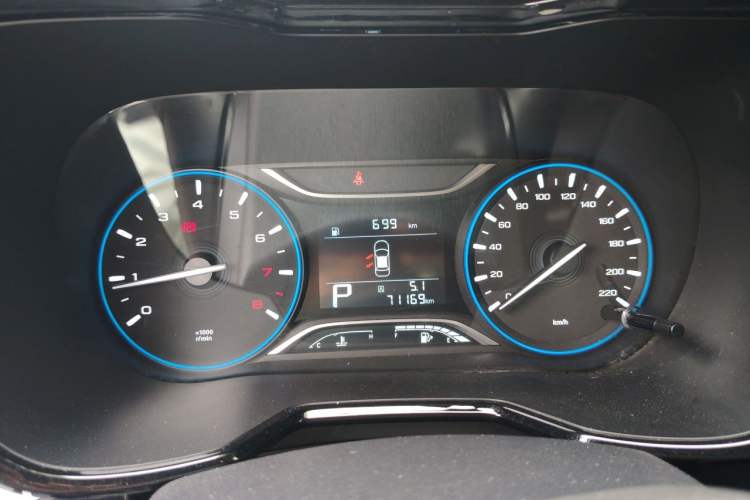 Used GAC Trumpchi GS4 2018 235T Automatic Two-Wheel Drive Elite Edition Instrument Cluster