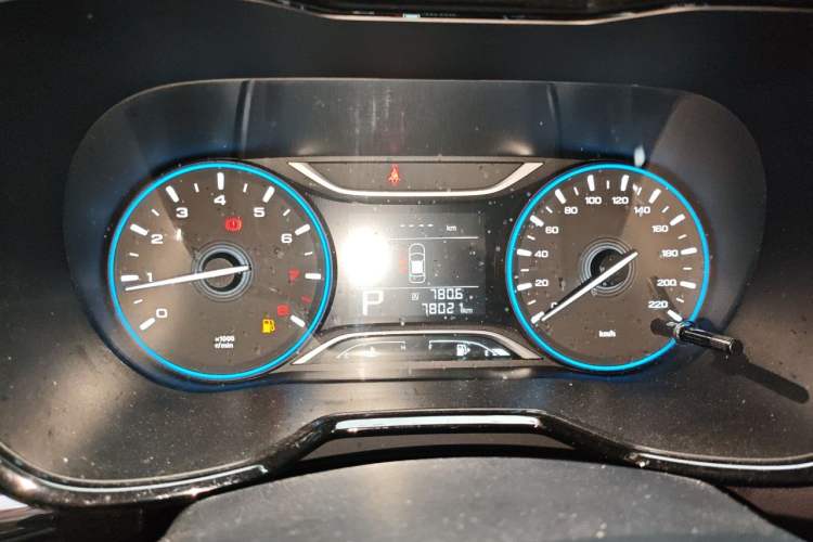 Used GAC Trumpchi GS4 2018 200T G-DCT Two-Wheel Drive Elite Edition Instrument Cluster