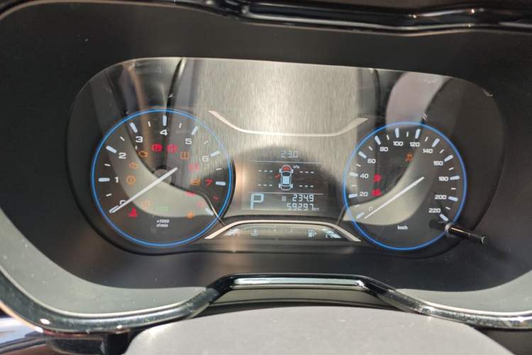 Used GAC Trumpchi GS4 2018 235T DCT Two-Wheel Drive Luxury Smart Connectivity Millionth Anniversary Edition Instrument Cluster