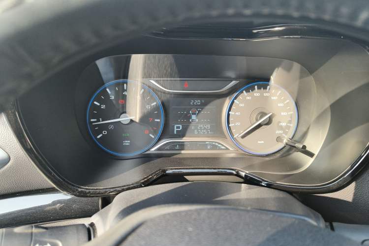 Used GAC Trumpchi GS4 2018 235T Automatic Two-Wheel-Drive Supreme Edition Instrument Cluster