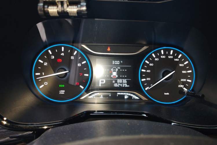 Used GAC Trumpchi GS4 2018 235T Automatic Two-Wheel Drive Luxury Smart Connectivity Millionth Anniversary Edition Instrument Cluster