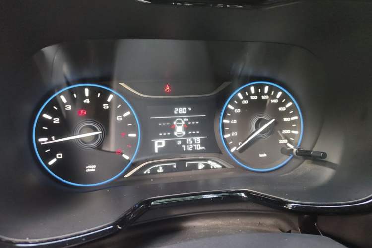 Used GAC Trumpchi GS4 2018 235T Automatic Two-Wheel Drive Luxury Smart Connectivity Version Instrument Cluster
