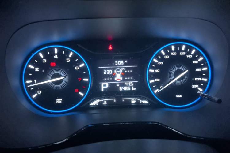 Used GAC Trumpchi GS4 2018 235T Automatic Two-Wheel Drive Luxury Smart Connectivity Millionth Anniversary Edition Instrument Cluster