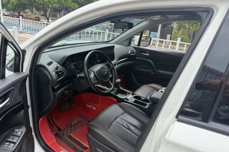 Used GAC Trumpchi GS4 2018 235T DCT Two-Wheel Drive Luxury Smart Connectivity Millionth Anniversary Edition Interior 2