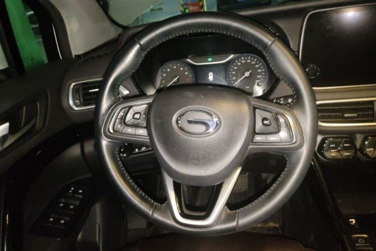 Used GAC Trumpchi GS4 2018 235T Automatic Two-Wheel Drive Luxury Smart Connectivity Millionth Anniversary Edition Interior 5