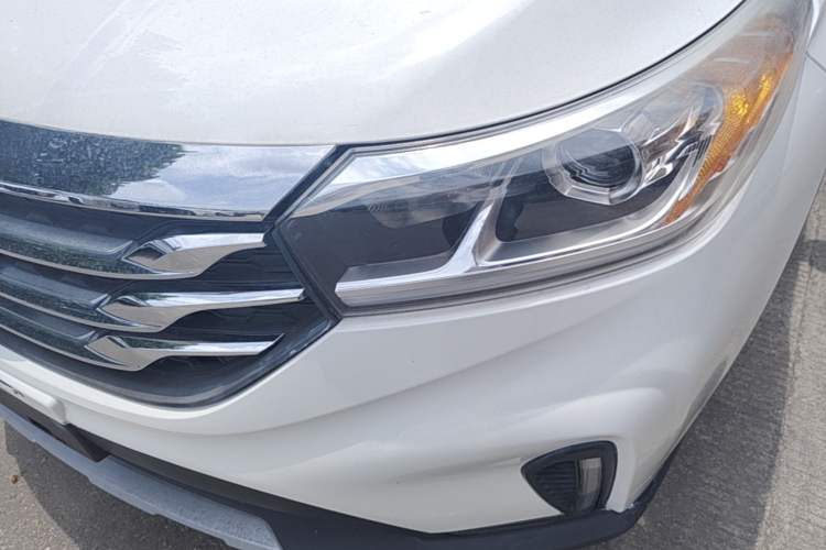 Used GAC Trumpchi GS4 2018 235T Automatic Two-Wheel Drive Elite Edition Left Front Headlight