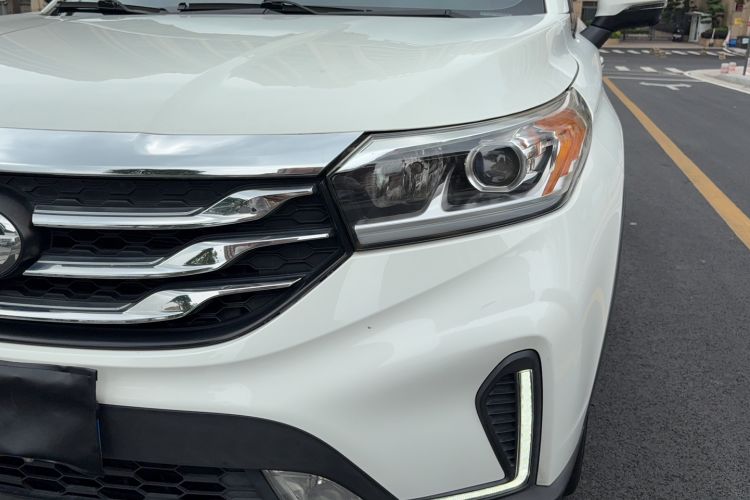 Used GAC Trumpchi GS4 2018 235T Automatic Two-Wheel Drive Luxury Smart Connectivity Version Left Front Headlight