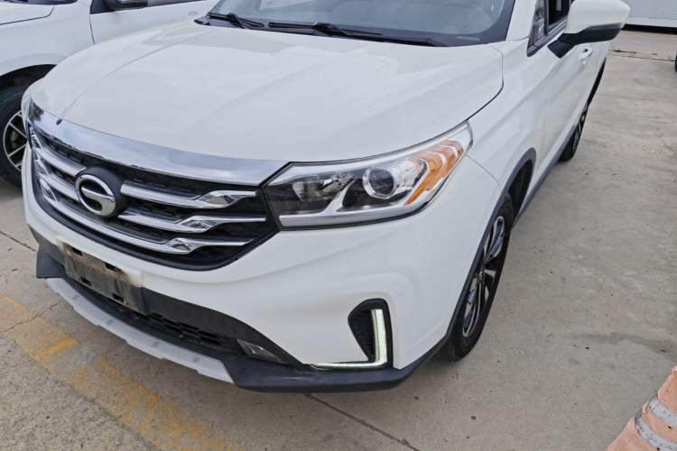 Used GAC Trumpchi GS4 2018 200T G-DCT Two-Wheel Drive Elite Edition Left Front Headlight