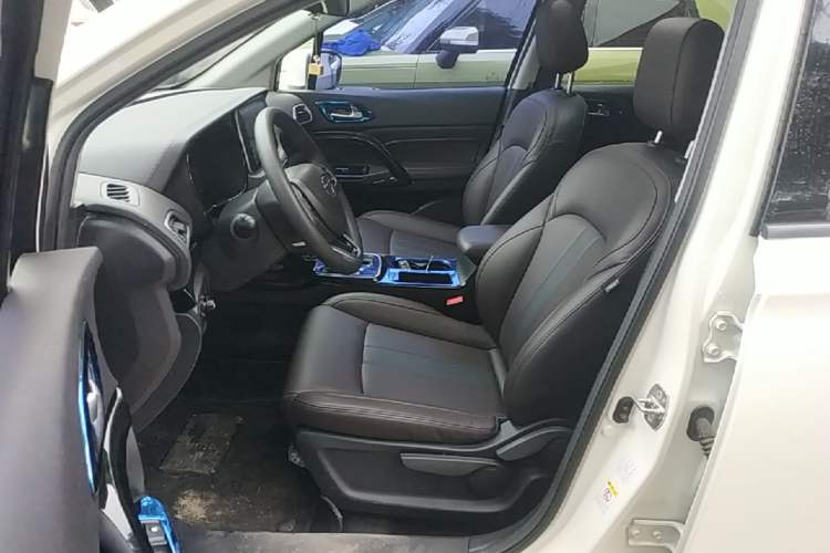 Used GAC Trumpchi GS4 2018 235T Automatic Two-Wheel Drive Elite Edition Left Front Seat