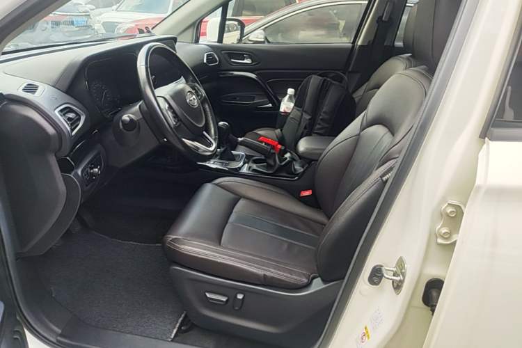 Used GAC Trumpchi GS4 2018 235T Manual Two-Wheel Drive Luxury Edition Left Front Seat