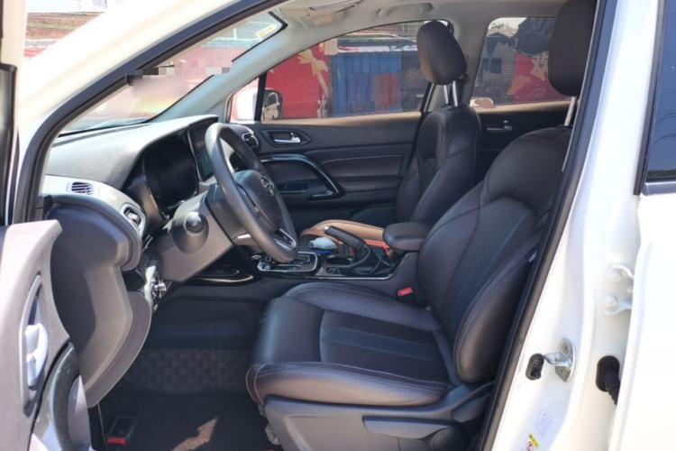 Used GAC Trumpchi GS4 2018 200T G-DCT Two-Wheel Drive Elite Edition Left Front Seat
