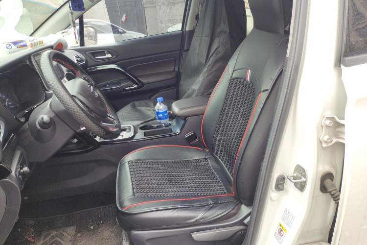 Used GAC Trumpchi GS4 2018 235T Automatic Two-Wheel Drive Elite Edition Left Front Seat