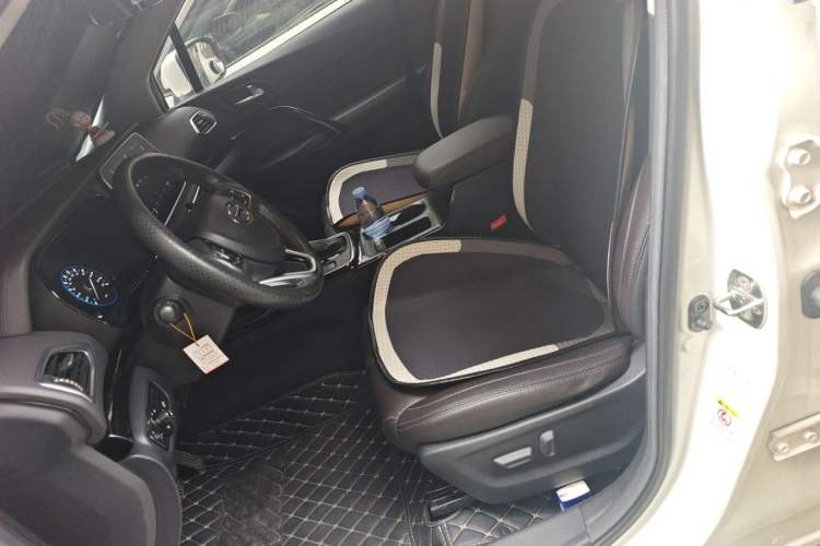 Used GAC Trumpchi GS4 2018 235T Automatic Two-Wheel Drive Luxury Smart Connectivity Millionth Anniversary Edition Left Front Seat
