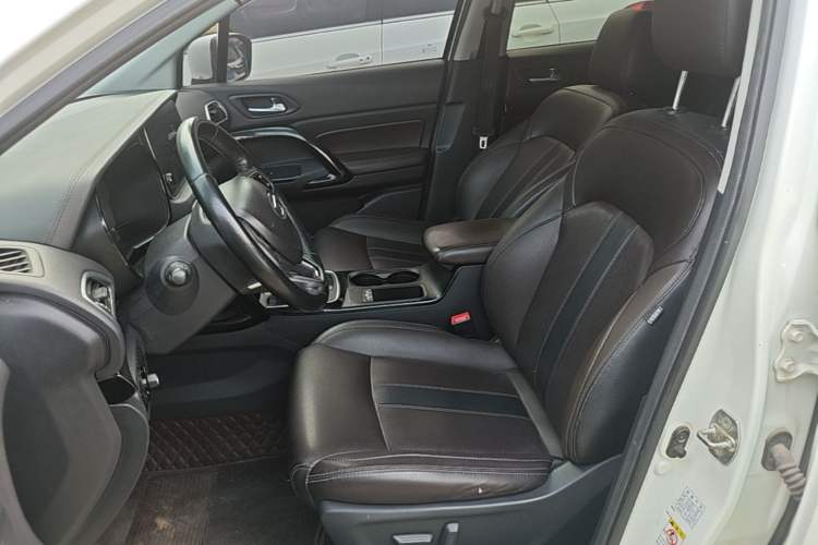Used GAC Trumpchi GS4 2018 235T Automatic Two-Wheel Drive Luxury Smart Connectivity Version Left Front Seat