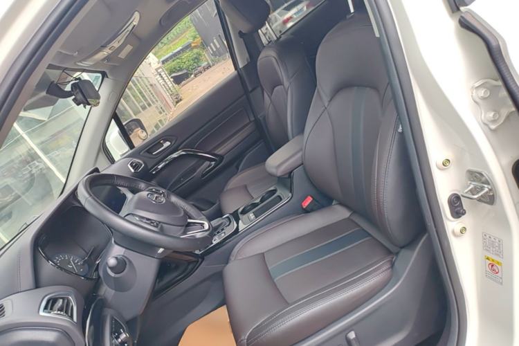 Used GAC Trumpchi GS4 2018 235T Automatic Two-Wheel Drive Luxury Smart Connectivity Version Left Front Seat