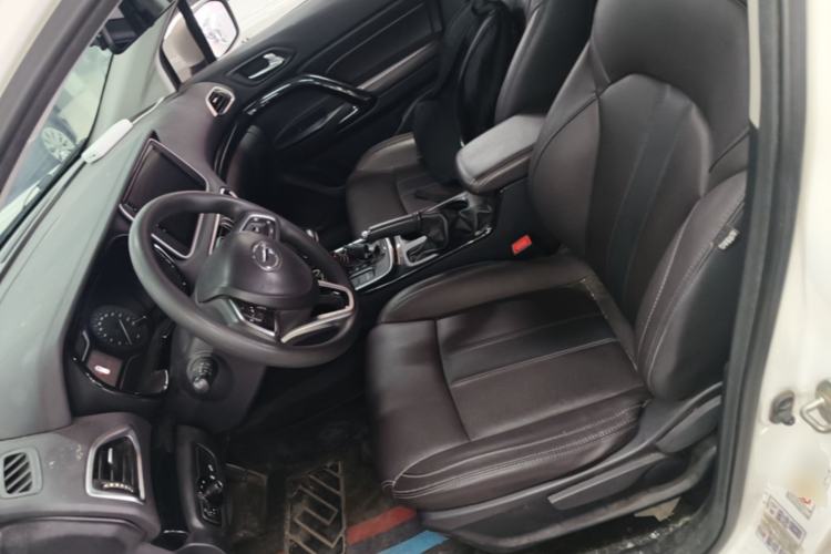 Used GAC Trumpchi GS4 2018 200T G-DCT Two-Wheel Drive Elite Edition Left Front Seat