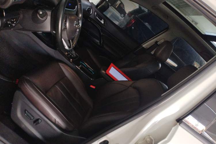 Used GAC Trumpchi GS4 2018 235T Automatic Two-Wheel-Drive Supreme Edition Left Front Seat