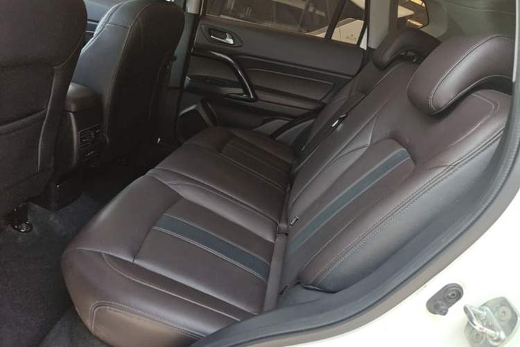 Used GAC Trumpchi GS4 2018 235T Manual Two-Wheel Drive Elite Edition Left Rear Seat