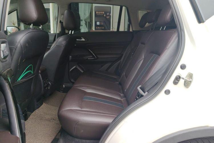 Used GAC Trumpchi GS4 2018 235T Automatic Two-Wheel Drive Elite Edition Left Rear Seat