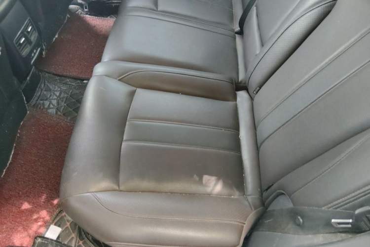 Used GAC Trumpchi GS4 2018 235T Automatic Two-Wheel Drive Elite Edition Left Rear Seat