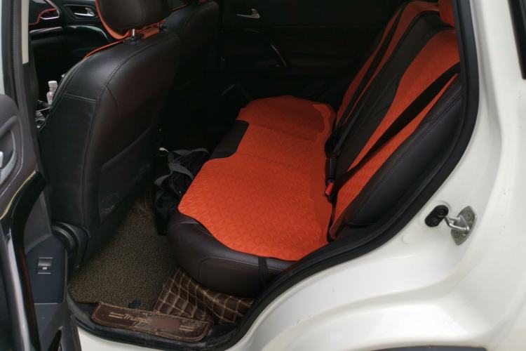 Used GAC Trumpchi GS4 2018 200T Manual Two-Wheel Drive Elite Edition Left Rear Seat