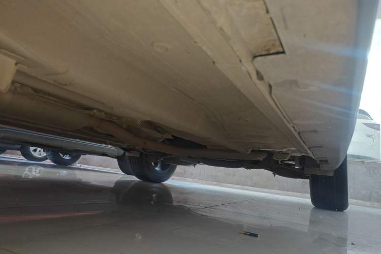 Used GAC Trumpchi GS4 2018 200T G-DCT Two-Wheel Drive Elite Edition Left Side Sill