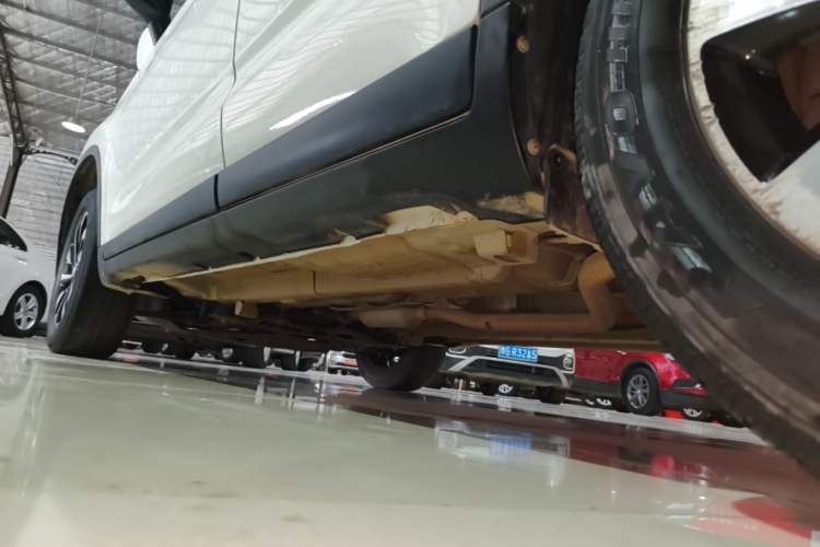Used GAC Trumpchi GS4 2018 200T Manual Two-Wheel Drive Elite Edition Left Side Sill