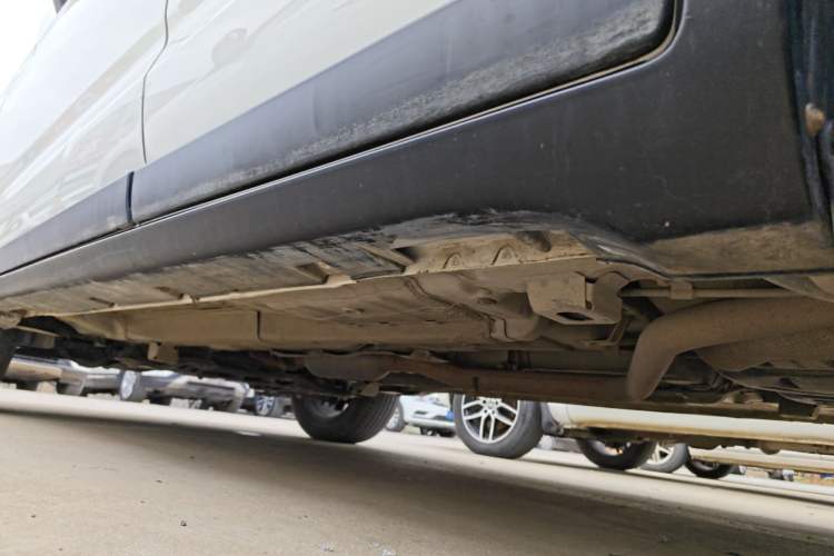 Used GAC Trumpchi GS4 2018 200T G-DCT Two-Wheel Drive Elite Edition Left Side Sill