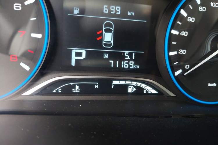 Used GAC Trumpchi GS4 2018 235T Automatic Two-Wheel Drive Elite Edition Odometer Close Up