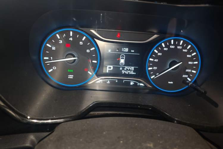 Used GAC Trumpchi GS4 2018 235T Automatic Two-Wheel Drive Elite Millionth Anniversary Edition Odometer Close Up