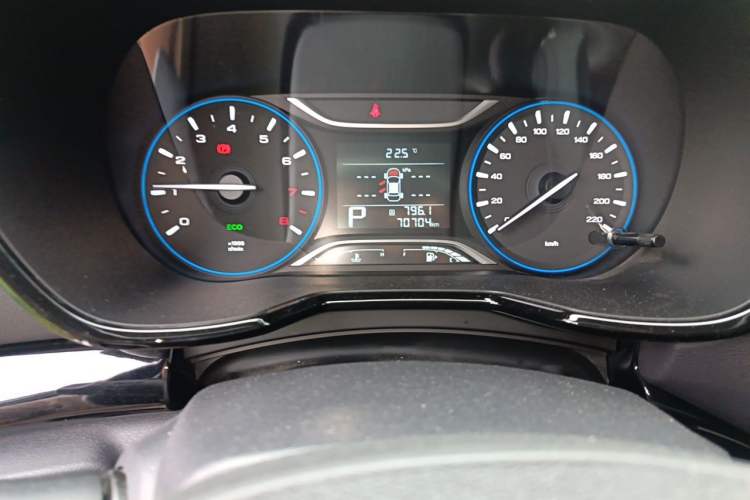 Used GAC Trumpchi GS4 2018 235T Automatic Two-Wheel Drive Luxury Smart Connectivity Millionth Anniversary Edition Odometer Close Up