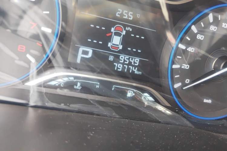 Used GAC Trumpchi GS4 2018 235T Automatic Two-Wheel Drive Luxury Smart Connectivity Version Odometer Close Up